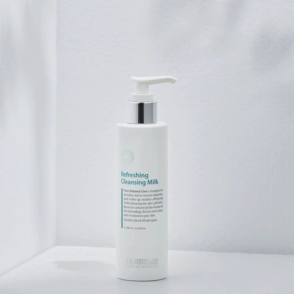 Refreshing Cleansing Milk (200ml)